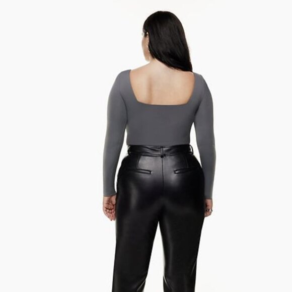 Aritzia Babaton Contour Elegant Charcoal Square Neck Long Sleeve Bodysuit - Picture 7 of 8